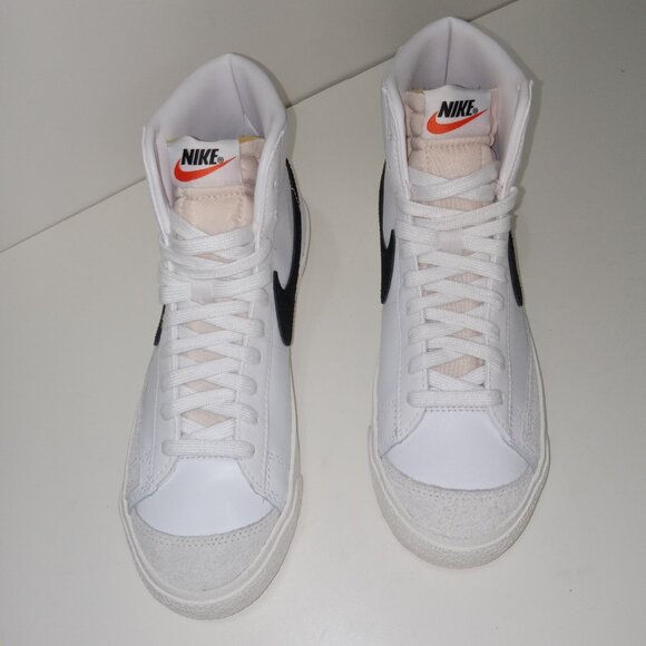 Nike Blazer Mid '77 Vintage Sneakers Athletic Gym Shoe Black White size 8.5 W - Picture 12 of 14